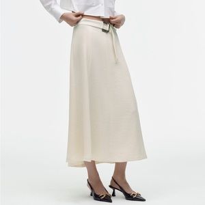 NWT Full MIDI Skirt